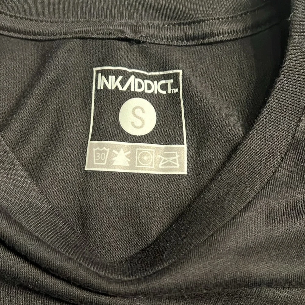 Ink Addict. Black Sheep. Crop Tshirt. Women’s Small. NWT - Picture 4 of 5